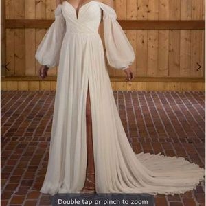 Essence of Australia D3636 Wedding dress